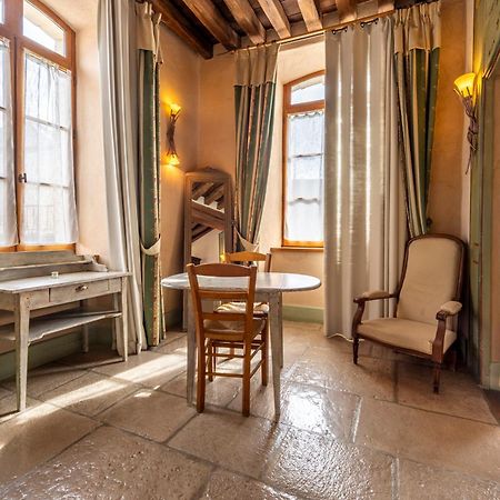 Hotel De La Beursaudiere Nitry Экстерьер фото