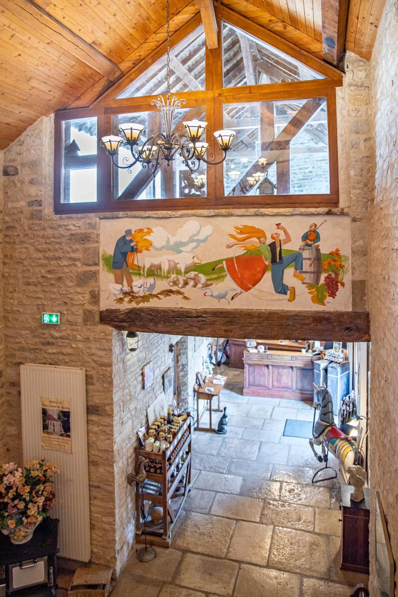 Hotel De La Beursaudiere Nitry Экстерьер фото